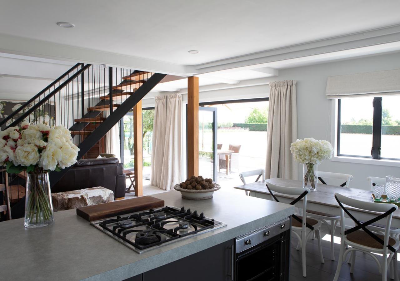 Black Walnut Cottage Havelock North Exterior photo